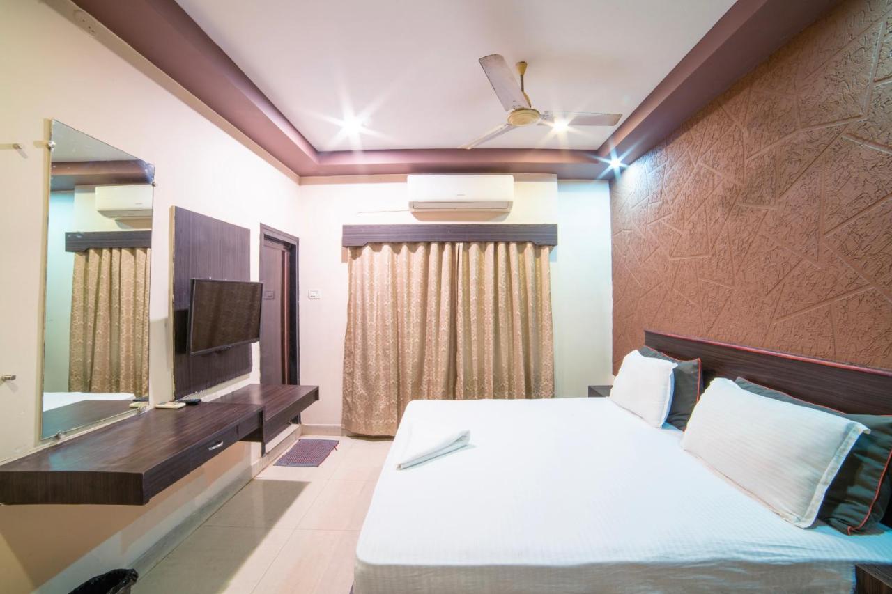 Hotel Searock Visakhapatnam Bagian luar foto